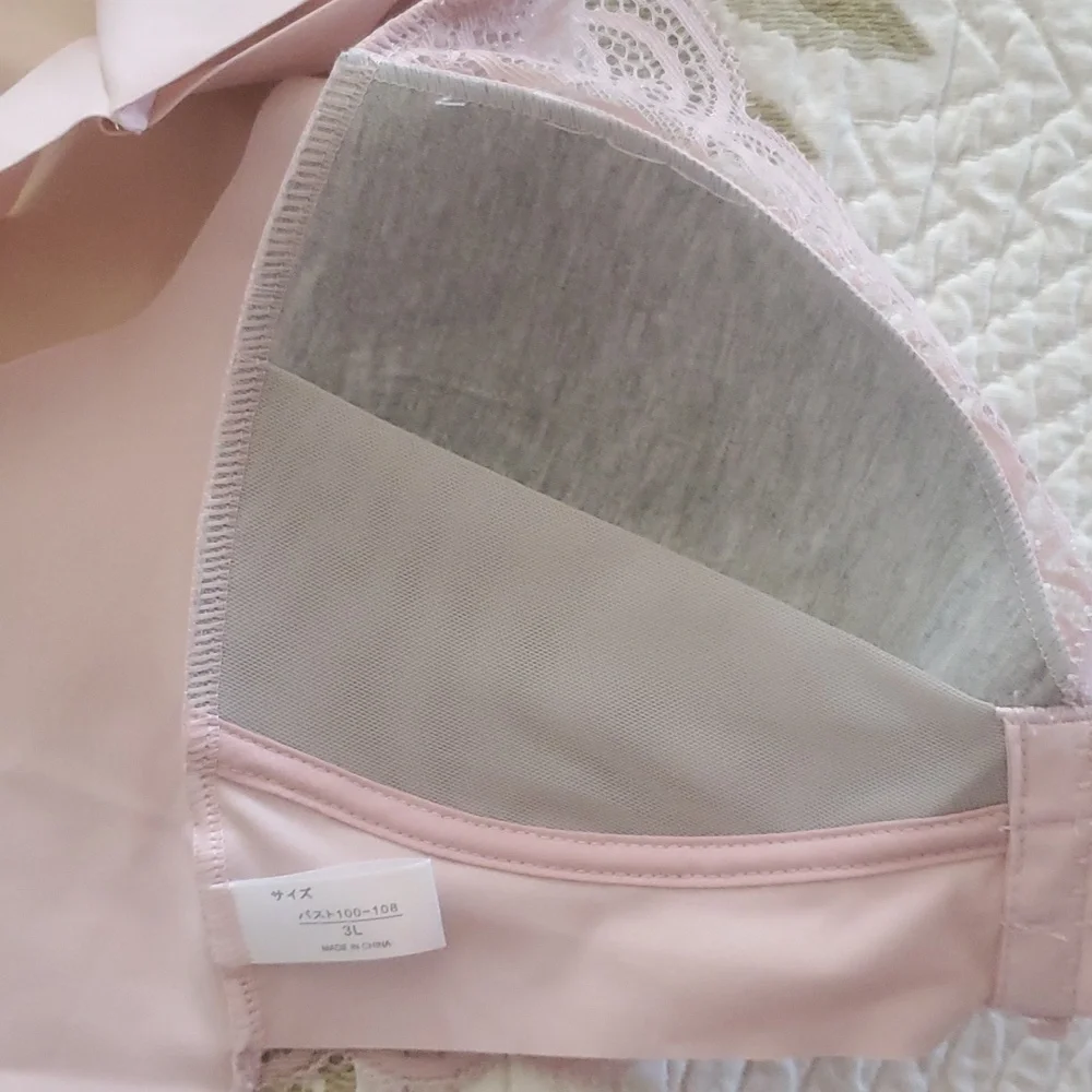 NIB front-close bras, set of 2. - Picture 4 of 7
